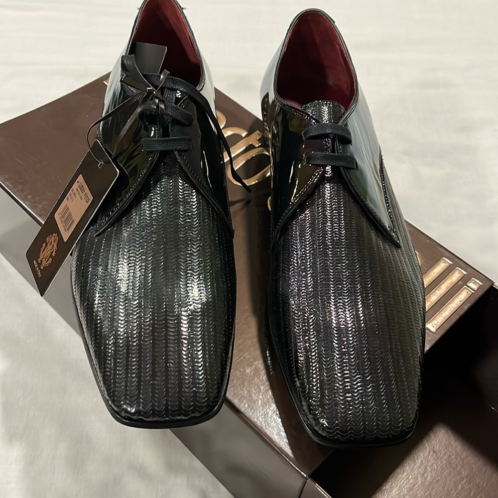 Brand new,  men,  dressy shoes